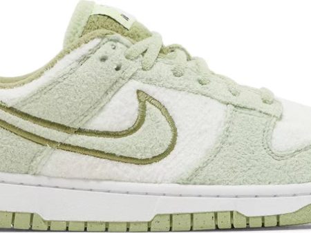 Wmns Dunk Low SE  Fleece - Honeydew  2022 SKU DQ7579 300 - Authentic - New in Box Fashion